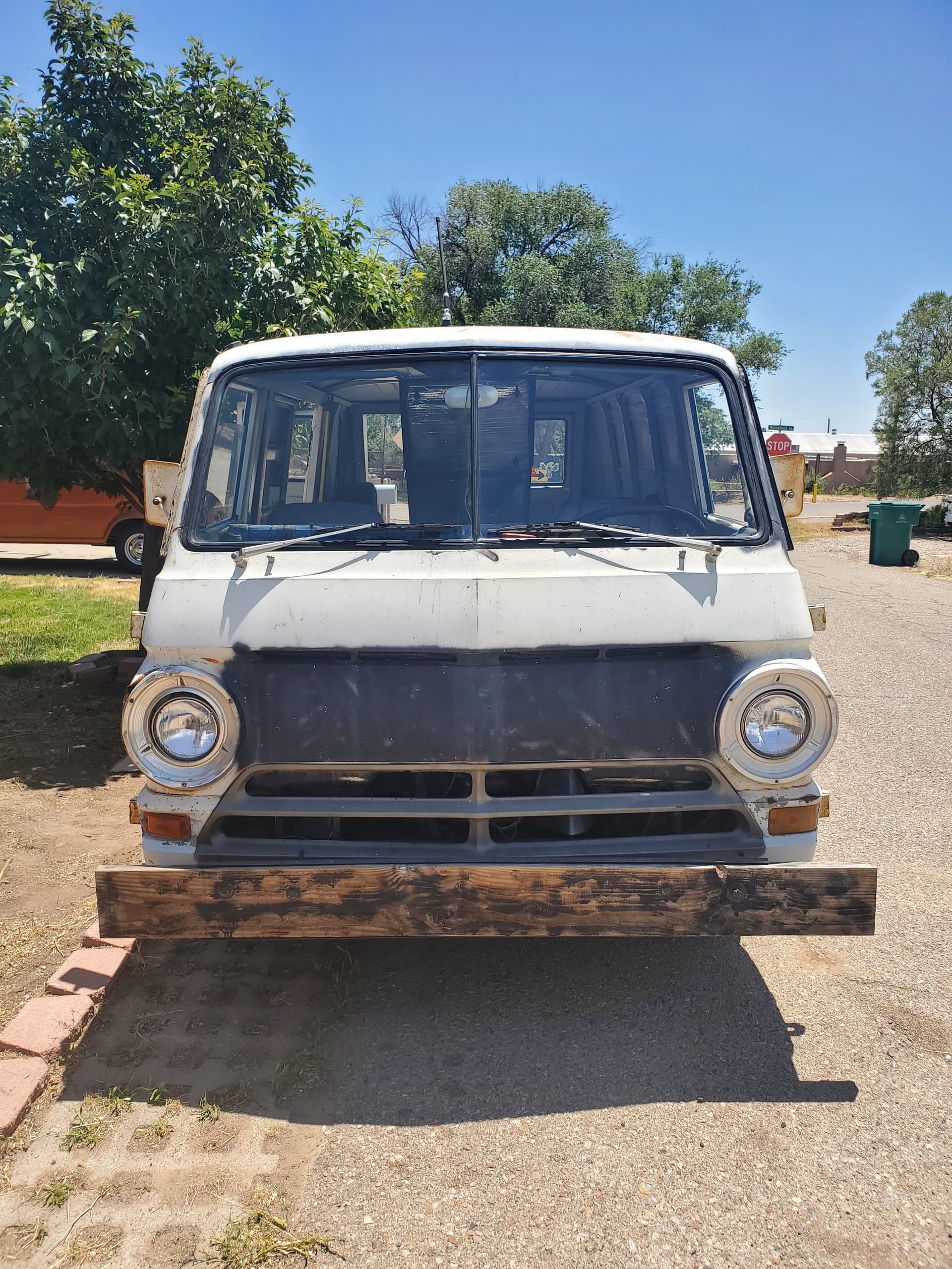 '69 std trans, 318, 3.55 rear gears
